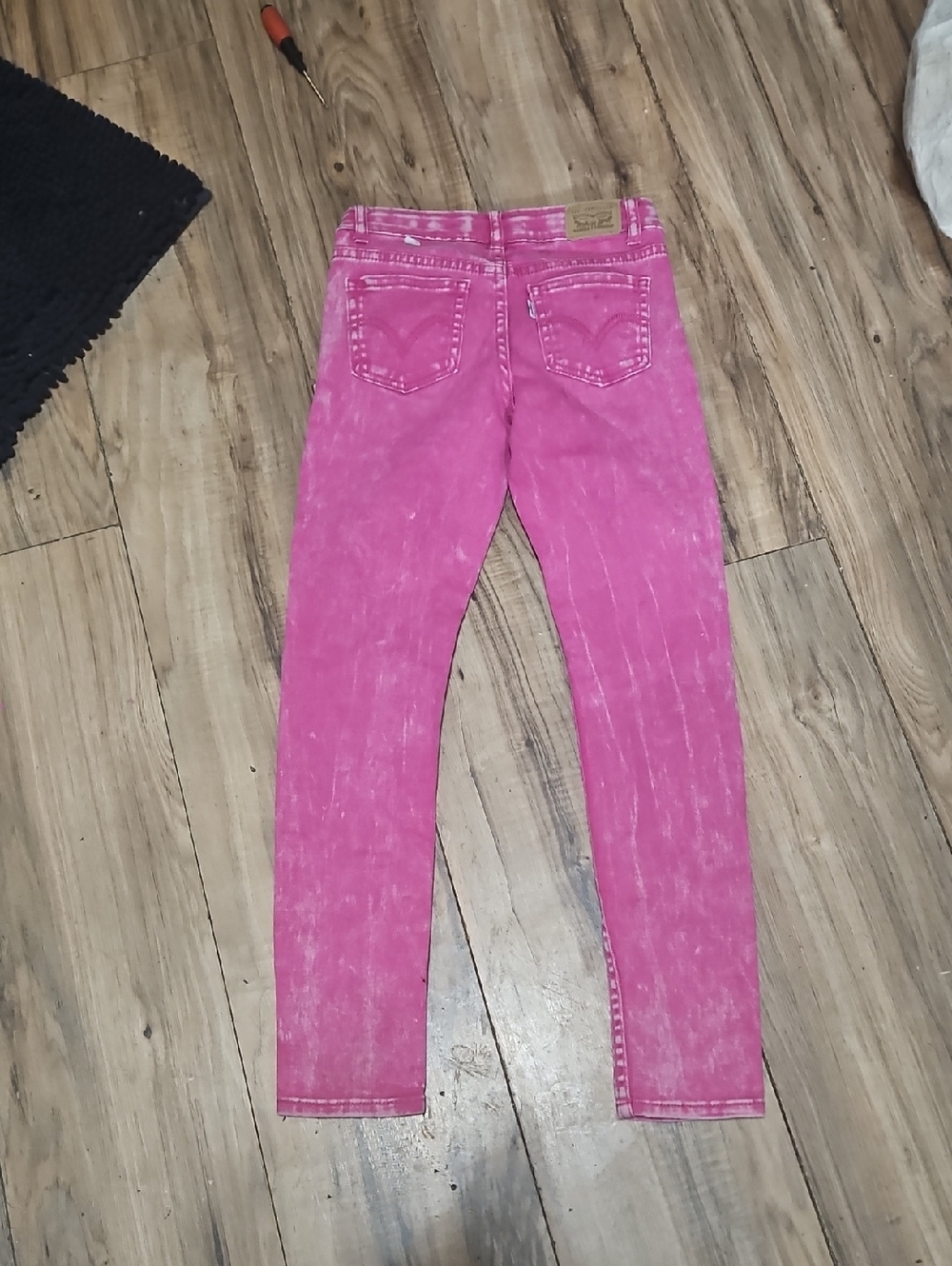 Levis Pink Acid-Wash Skinny Jeans